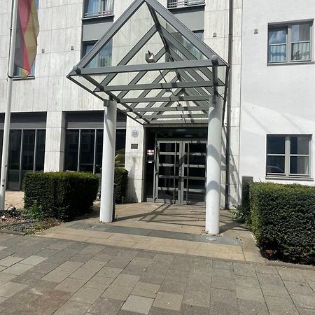 Gemuetliches 778 Apartment Naehe Medienhafen S-Bahn Und Free Parken Ντίσελντορφ Εξωτερικό φωτογραφία